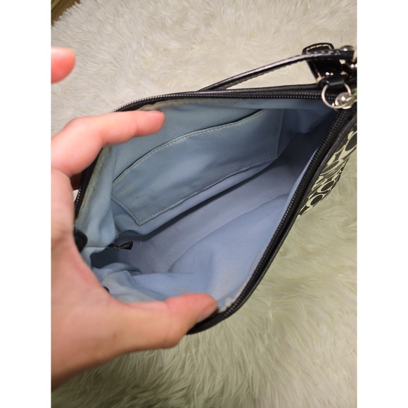 Coach White/Black Signature Leather Baguette‎ - Picture 7 of 8